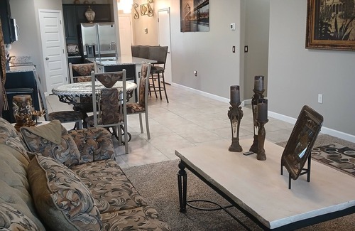 Estrella Mountain Ranch House | Peaceful home in Estrella Mountains with beautiful lake for walking