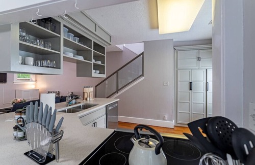 Neartown House | Peaceful home in Montrose