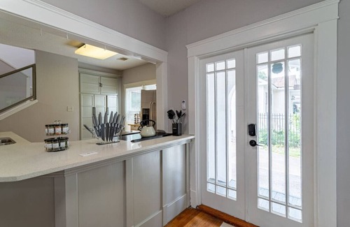 Neartown House | Peaceful home in Montrose