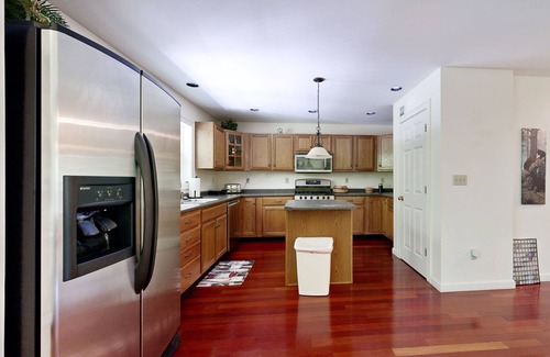 Wiscasset House | Peaceful home with forest views & great yard - minutes to town