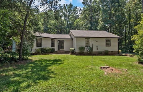 Harrisburg House | Peaceful house close to city