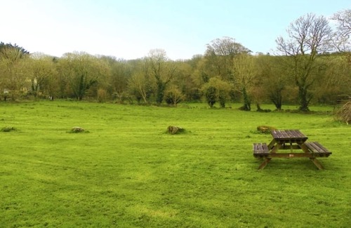Castallack Cottage | Peaceful in the Lamorna Valley - walk to pub & sea