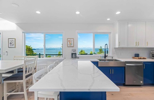 Camano Island House | Peaceful Island Getaway, Port Susan views w/BBQ