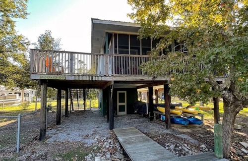 Bon Secour House | Peaceful location! Close to everything! Bring the family and dogs! Snowbirds!