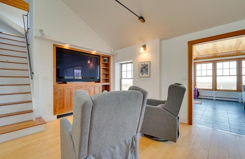 Wilmington House | Peaceful Marlboro Vacation Rental with Sauna and Yard!