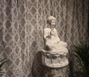 Bengaluru Apartment | Peaceful Modern 2 BHK Flat