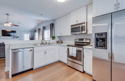 Five Forks House | Peaceful Oasis Convenient to Greenville!