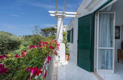 Tiberio Villa | Peaceful oasis for relaxing days with the family