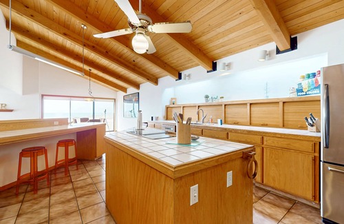 Sea Ranch House | Peaceful oceanfront home with private hot tub, pool access, & views from deck