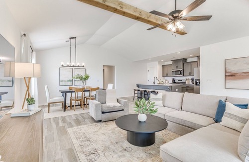 Owasso House | Peaceful Owasso Hideaway