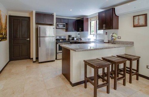 El Ocotal Apartment | Peaceful Pair of Condos with Pool - Near Town & Beach