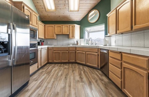 Three Rivers House | PEACEfUL PARADiSE You’ll Never Want to Leave!