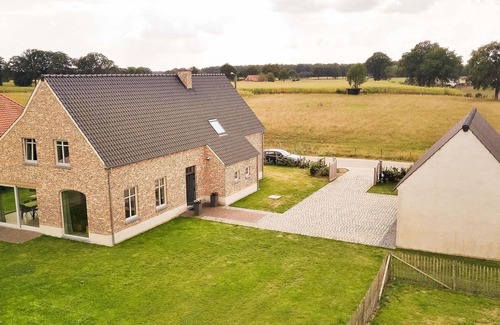 Peer Villa | Peaceful Peer Holiday Home