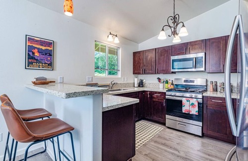 Keaau Apartment | Peaceful Petfriendly Paradise Home | with A/C