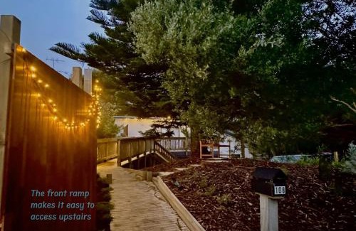 Inverloch House | Peaceful Places - Surf Side, Linen, Pets, Wifi