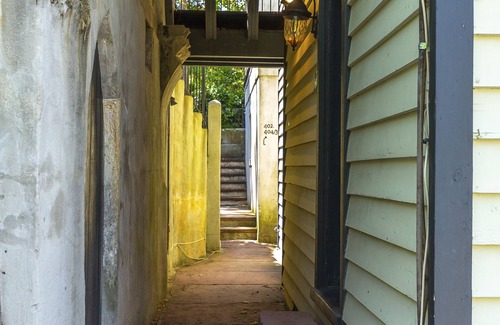 Cannonborough Elliotborough Apartment | Peaceful & Private Apartment with Patio