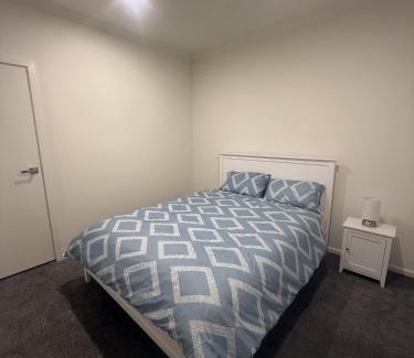 Wyndham Vale Bed & Breakfast | Peaceful Private Room in Wyndham Vale