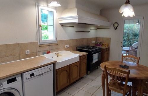 Montmeyan House | Peaceful Provencal country house near the Verdon lakes and gorges Open year-round