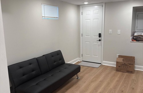 Walbrook House | Peaceful retreat in west Baltimore