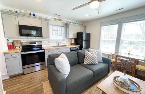 Wanchese Apartment | Peaceful Retreat, OBX Village Studio