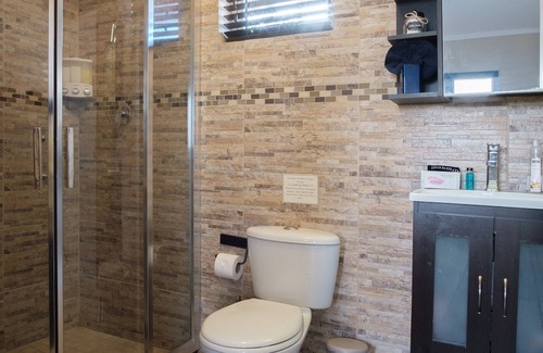 Alto Vista House | Peaceful Retreat Stylish Luxe BR/2BA Villa/W Pool