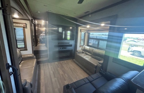 Moravia House | Peaceful Riverstone RV with AC near Moravia and Rathbun Lake.
