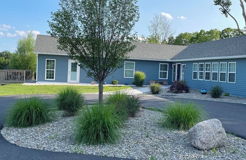 Bristol Hills House | Peaceful Sanctuary Canandaigua 77 Acre Finger lakes Gem