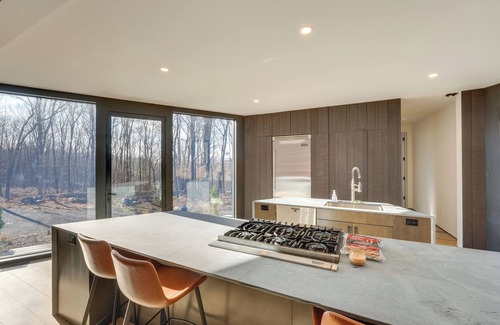 Town of Lloyd House | Peaceful Setting: Modern Home in Highland!