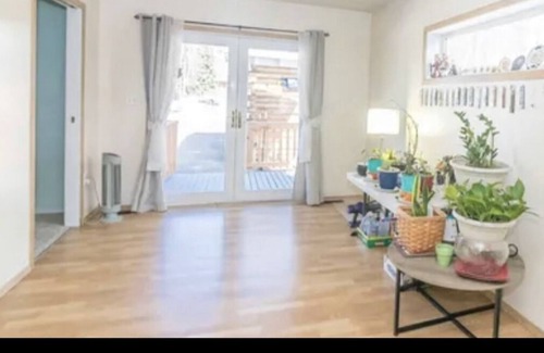 Fairbanks House | Peaceful & spacious 4 bedroom family home in central fairbanks