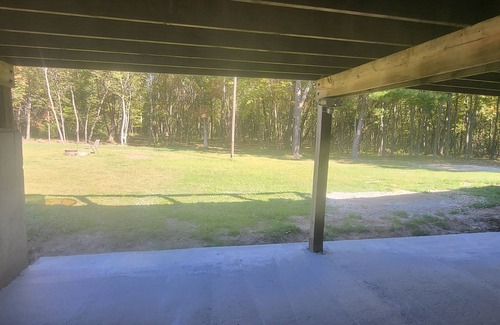 Tomah House | Peaceful, Spacious, Country 4-bedroom house with WiFi in charming Tomah