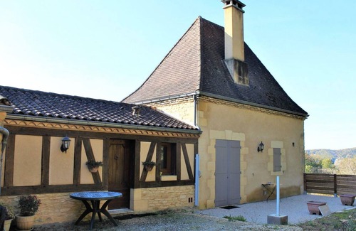 La Roque-Gageac Apartment | Peaceful studio near La Roque-Gageac with parking