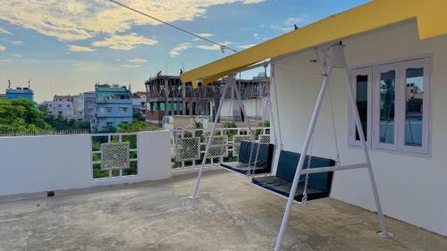 Patna Villa | Peaceful Studio With Kitchen & Terrace 301