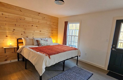 Mountain Dale Cabin | Peaceful, Stunning and Perfect Location! Stay with us at Foxtrot 4!