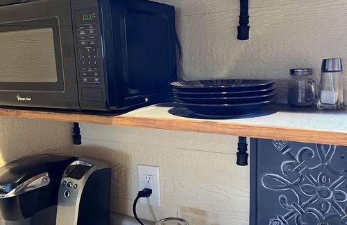 Dripping Springs Cabin | Peaceful Texas Hill Country Rental Perfect for Glamping Around Austin