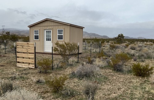 Keene Cabin | Peaceful Tiny House/Off-Grid Cabin on 10 Acres of High Desert Beauty