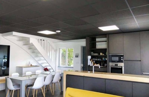 Plougoulm House | Peaceful town house in Plougoulm for 6