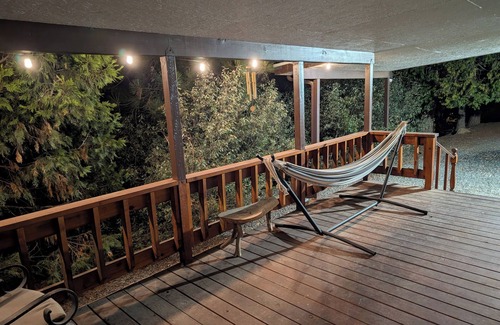 California Hot Springs Cabin | Peaceful Pines Place a Cozy Mountain Getaway w/AC in the Sequoias Ntl Forest
