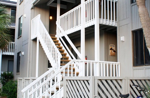 Oceanmarsh Subdivision Condo | Peaceful Villa with Ocean and Hunting Island View