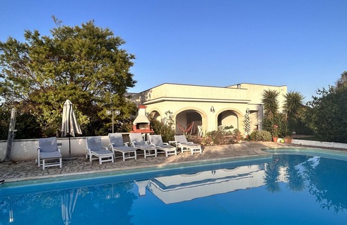Carovigno Villa | Peaceful villa with private pool in 1 hectare of gated land - car essential
