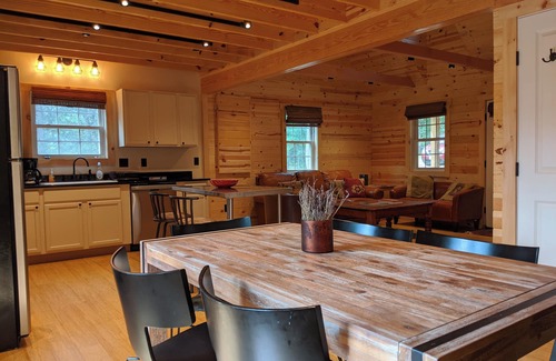 Faber Cabin | Peacefull, private Cabin! 140 acres,mile of river trails! 10 minutes to Rt.151!