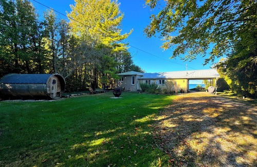 Bluewater Cottage | Peach of a private beach! Waterfront cliff cottage near Bayfield