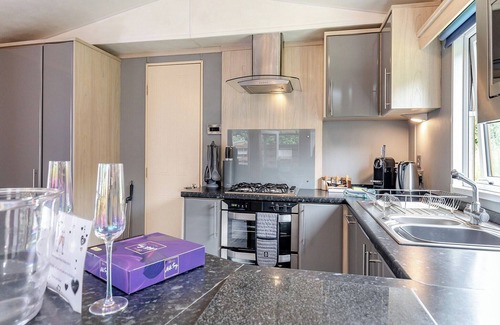 Longnor Ski Chalet | Peak Luxury Lodge Pet Friendly