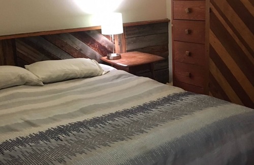 Nederland House | Peak View Cabin Near Skiing & Wilderness