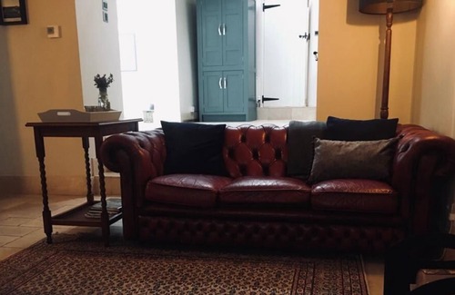 Tideswell House | Peaks, Tideswell. Luxury Dog friendly Cottage