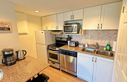 Craigleith Condo | Peakview Retreat - Ski In/Out