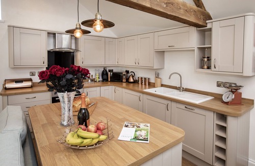 Scarborough Cottage | Pear Tree Cottage, Thirley Cotes Farm Cottages