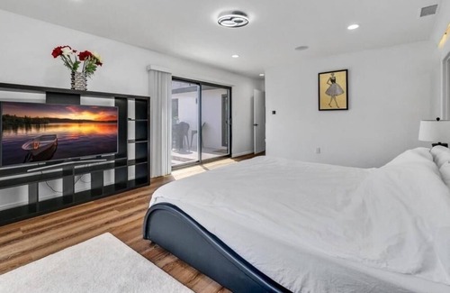 Huntington Beach Villa | Pearl Beach villa Huntington Beach