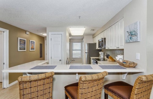 Navarre Beach Apartment | Pearl Breeze: Beachy 2 bed/2 bath located directly on majestic Navarre Beach!