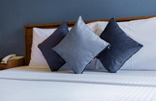 Jaffna Hotel | Pearl Island Inn