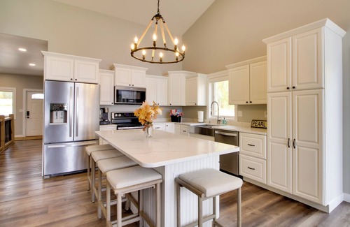 Detroit Lakes Cottage | Pearl Lake Retreat w/Dock & Stunning Views!
